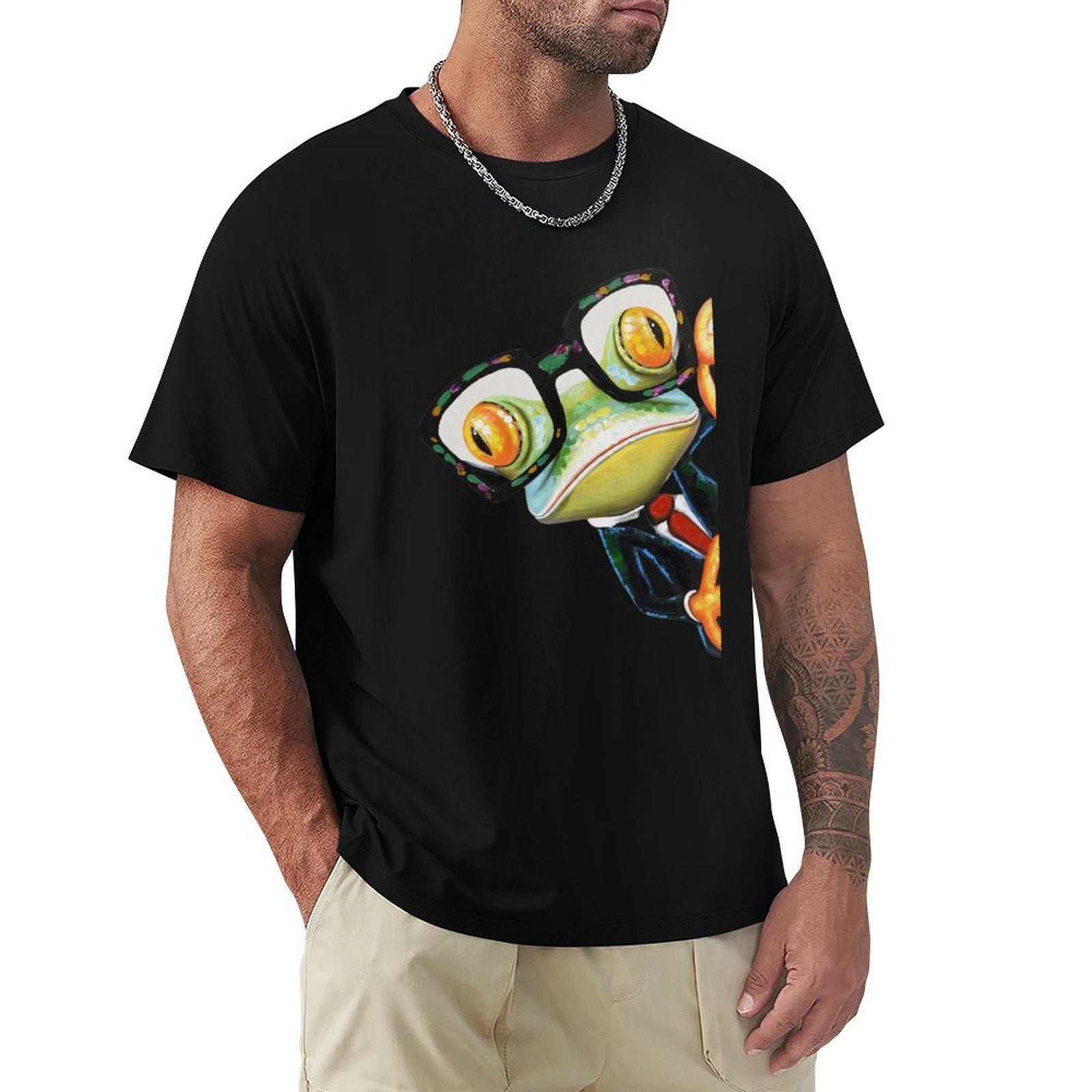 Men's Short Sleeve Crew Neck T-Shirt with a frog design. Classic Tees for Men, black tee.